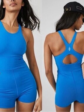 NEW FREE PEOPLE EVERY SINGLE TIME RUNSIE,